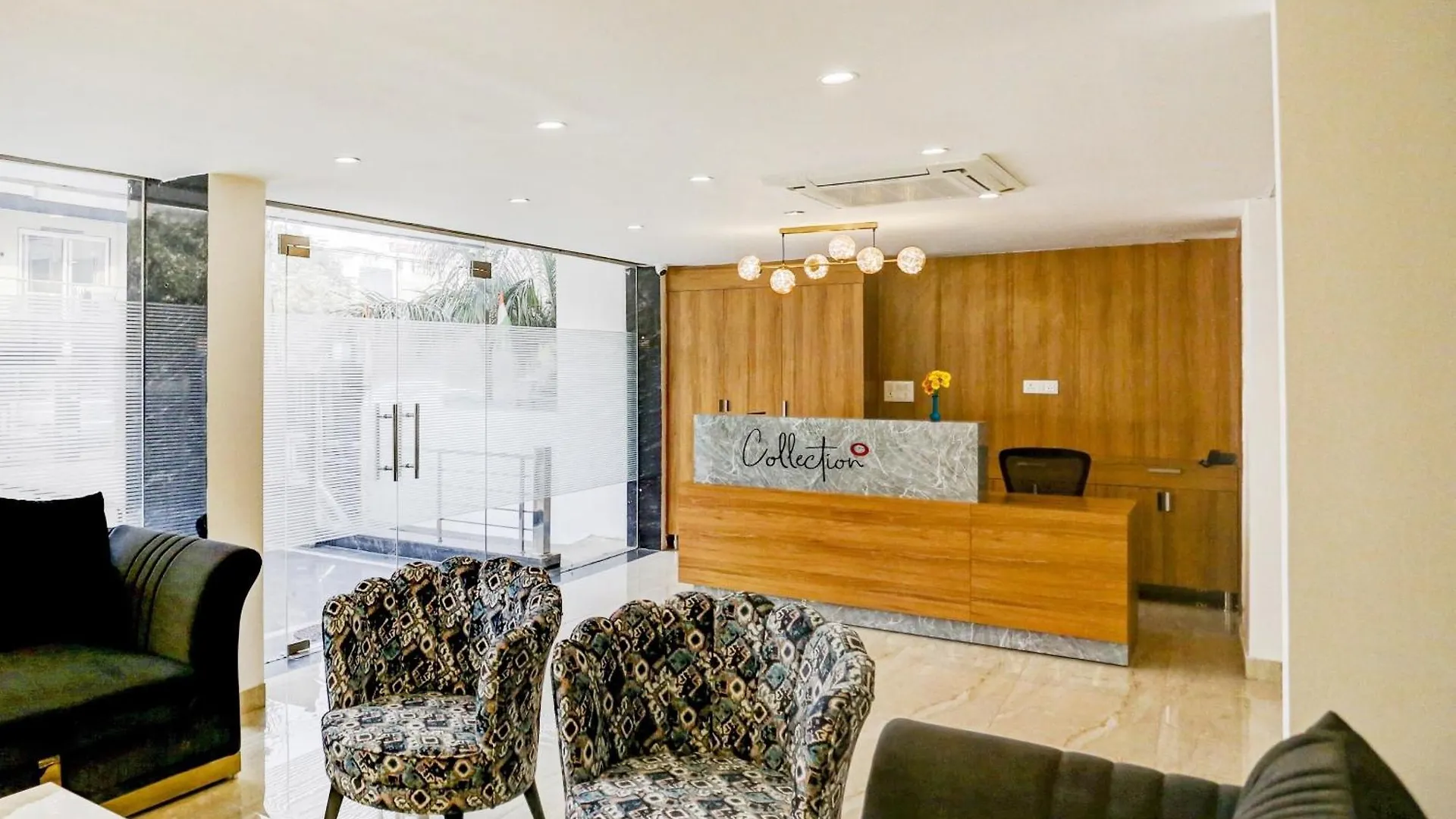 Townhouse Royal Suites Near Aravali Biodiversity Park Gurgaon Hotel